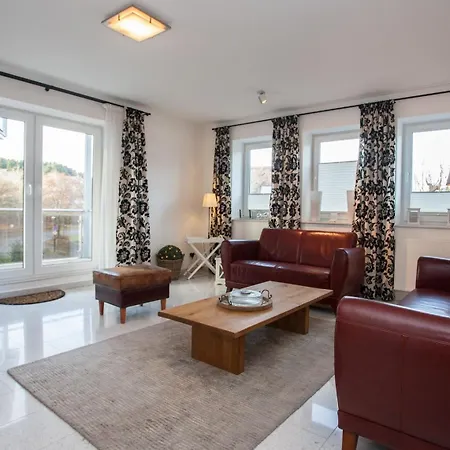 Welcome In - 10-h Im Zentrum Mit Balkon, Kostenlose Parkplaetze Apartamento