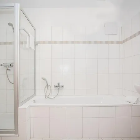 Daire Welcome In - 10-h Im Zentrum Mit Balkon, Kostenlose Parkplaetze