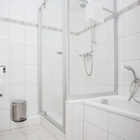 Welcome In - 10-h Im Zentrum Mit Balkon, Kostenlose Parkplaetze Winterberg